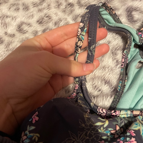 Bathing suit - Picture 2 of 5